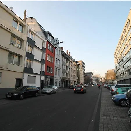 Apartamento Fewo-colonia Koeln-innenstadt