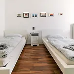 Apartment Fewo-colonia Koeln-innenstadt *